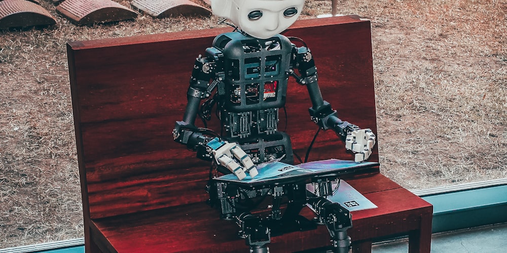 今年会数据备份服务流程示意图 - 展示数据从本地到云端的加密传输与存储过程